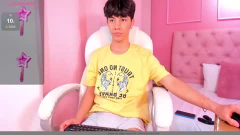 Snapshot of shady_stone chatting on 9, 3, 2025 shady_stone online show from 9, 3, 2025