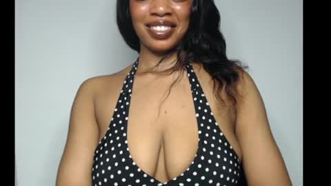 ESTHER online show from 28, 4, 2026