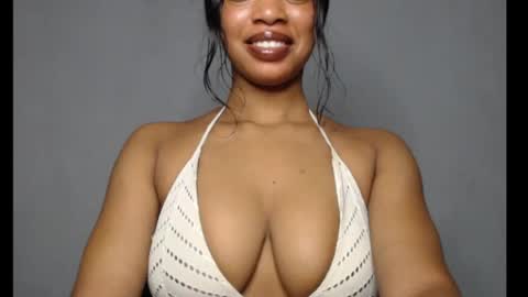 ESTHER online show from 9, 6, 2026