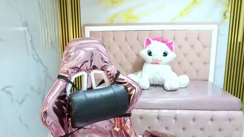 Shalon  online show from 18, 7, 2026