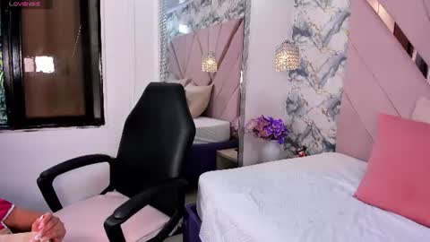 Shamara Thomson online show from 16, 6, 2026