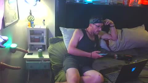 Snapshot of shane_and_shiloh chatting on 19, 2, 2026 Shane Shiloh online show from 19, 2, 2026