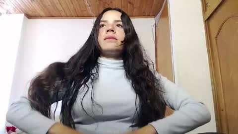 Snapshot of shanel_lozano chatting on 3, 2, 2026 shanel_lozano online show from 3, 2, 2026