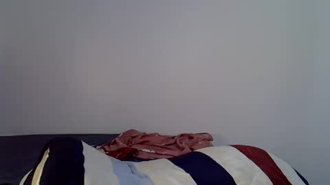 shanizz online show from 8, 4, 2026