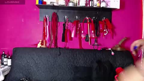 Snapshot of shannon_queen_ chatting on 20, 6, 2026 Shannon online show from 20, 6, 2026