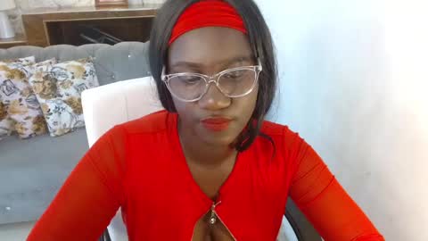 shanntall_tk online show from 22, 2, 2025
