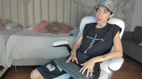 Shantal online show from 23, 11, 2025