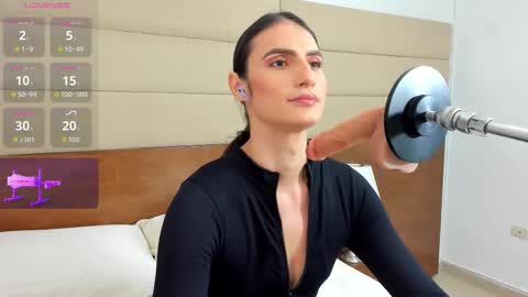  Shantall  online show from 19, 12, 2025