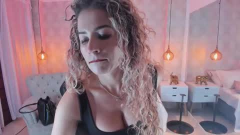 Shantal online show from 10, 1, 2026