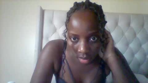 Snapshot of shantybaibe chatting on 4, 11, 2025 shantybaibe online show from 4, 11, 2025
