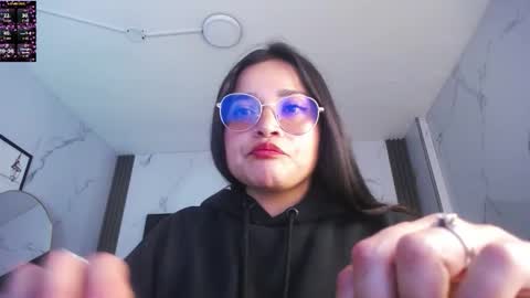 Shantall online show from 17, 10, 2025