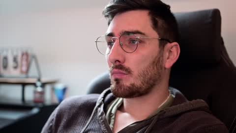 Snapshot of shape80 chatting on 9, 12, 2024 frenchy boy online show from 9, 12, 2024