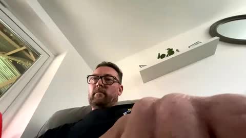 Snapshot of sharksboy16 chatting on 18, 2, 2026 Sharksboy online show from 18, 2, 2026