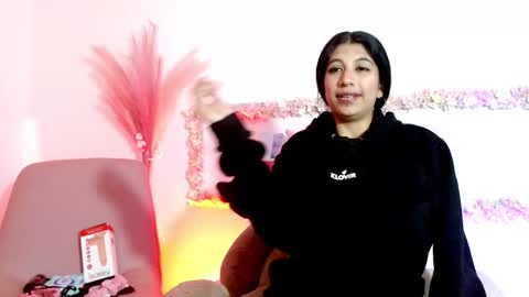 Snapshot of sharlotaustral18_ chatting on 20, 2, 2026 sharlotaustral18_ online show from 20, 2, 2026