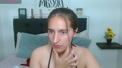 Snapshot of sharon_10_ chatting on 26, 10, 2025 sharon_10_ online show from 26, 10, 2025