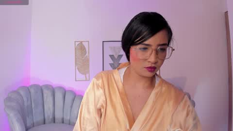 Snapshot of sharon_breezee chatting on 18, 11, 2025 sharon_breezee online show from 18, 11, 2025