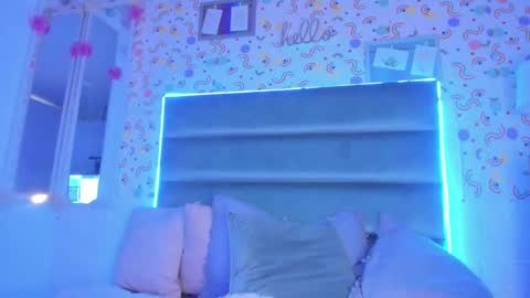 Sharon online show from 8, 3, 2025