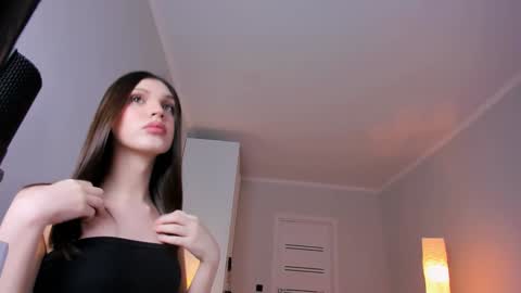 Snapshot of sharonforever chatting on 19, 1, 2025 Sharon online show from 19, 1, 2025