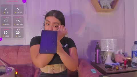 Snapshot of sharonlewy_ chatting on 19, 12, 2024 Sharon online show from 19, 12, 2024