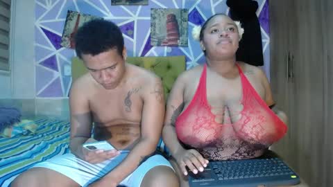 Snapshot of sharonx_morex chatting on 24, 5, 2026 sharonx_morex online show from 24, 5, 2026