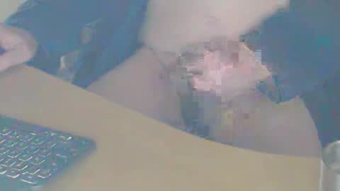 Snapshot of shaved164 chatting on 20, 12, 2024 Frans online show from 20, 12, 2024