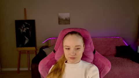 Snapshot of shawty_mia chatting on 3, 11, 2025 Shawty Mia online show from 3, 11, 2025