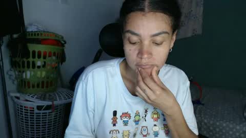 Snapshot of shayna_cute chatting on 28, 6, 2026 Shayna online show from 28, 6, 2026