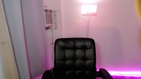 Snapshot of shealana69 chatting on 25, 1, 2025 MY IG Shealana69 online show from 25, 1, 2025