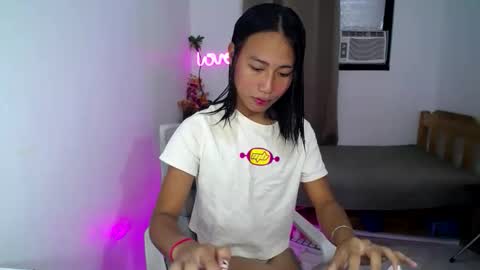 SHEENA online show from 10, 11, 2025