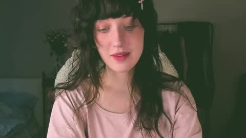 Snapshot of sheeny_shy chatting on 1, 6, 2026 Chiara online show from 1, 6, 2026