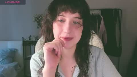 Snapshot of sheeny_shy chatting on 12, 7, 2026 Chiara online show from 12, 7, 2026