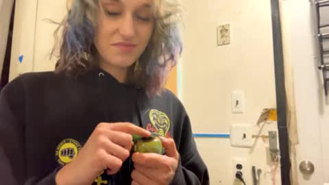 Snapshot of shelbybaby01 chatting on 10, 10, 2025 Shelby holes online show from 10, 10, 2025