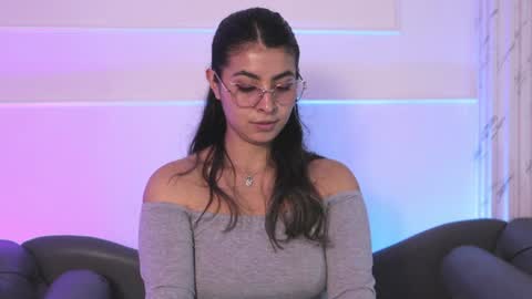  Transmission schedule Monday - Friday 715 am to 200 pm time Colombia  online show from 10, 1, 2025