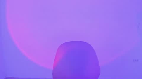 Snapshot of shelly_rohades chatting on 23, 10, 2025 online show from 23, 10, 2025