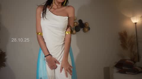 Snapshot of shena_nomy chatting on 29, 10, 2025 In instagram shena nomy online show from 29, 10, 2025