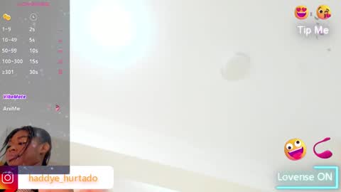 Snapshot of shenielxxx chatting on 17, 12, 2024 shenielxxx online show from 17, 12, 2024
