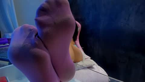 Snapshot of sherilkwang_ chatting on 1, 2, 2025 .. Sherilk .. online show from 1, 2, 2025