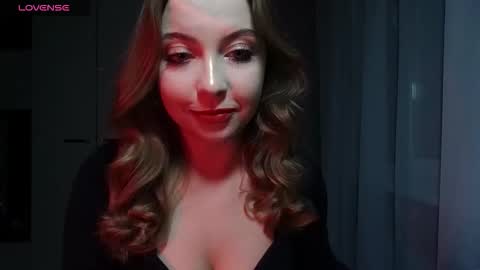 Snapshot of sherryberry_ chatting on 13, 11, 2025 Sherry online show from 13, 11, 2025