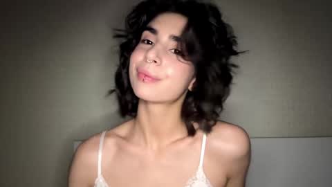 Snapshot of sheryllmafua chatting on 4, 6, 2026 Amy online show from 4, 6, 2026