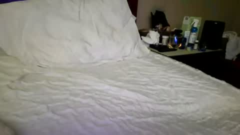 Snapshot of sheyrey44 chatting on 23, 6, 2026 SHEYREY online show from 23, 6, 2026