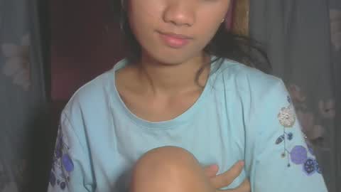 Snapshot of shimmering_kate chatting on 1, 3, 2025 shimmering_kate online show from 1, 3, 2025