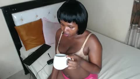 Snapshot of shinadee chatting on 9, 11, 2025 shinadee online show from 9, 11, 2025