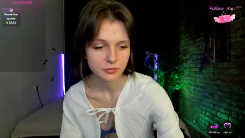 Vivi online show from 12, 11, 2025