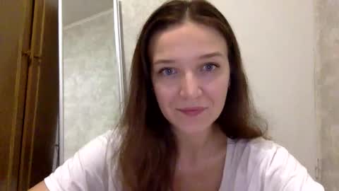Snapshot of shining_pearl chatting on 11, 9, 2025 Jesica online show from 11, 9, 2025