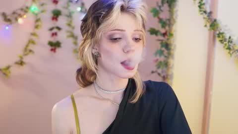 Snapshot of shiny_jail chatting on 9, 11, 2025 JennyMira THANK YOU FOR 77 777 online show from 9, 11, 2025