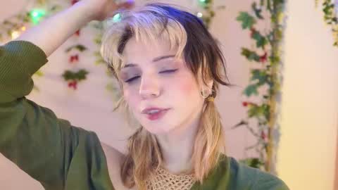 Snapshot of shiny_jail chatting on 25, 11, 2025 JennyMira THANK YOU FOR 77 777 online show from 25, 11, 2025