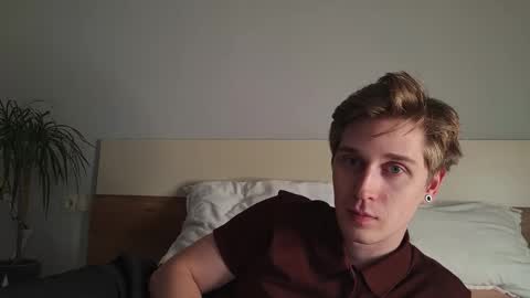 Snapshot of shirizo chatting on 9, 10, 2025 Matthew online show from 9, 10, 2025