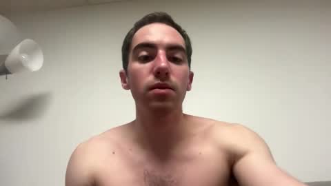 shirtlesshunk15 online show from 24, 2, 2026