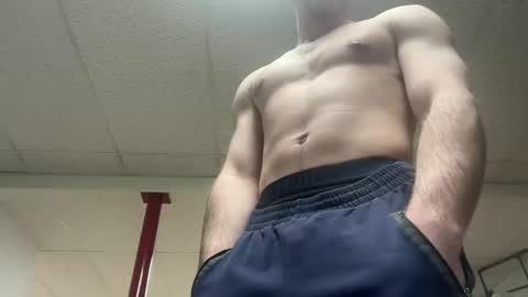 shirtlesshunk15 online show from 19, 3, 2026