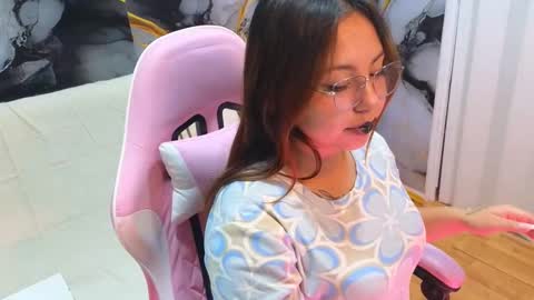 Shizuka online show from 27, 11, 2025